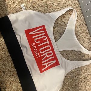 VS sports bra (M)